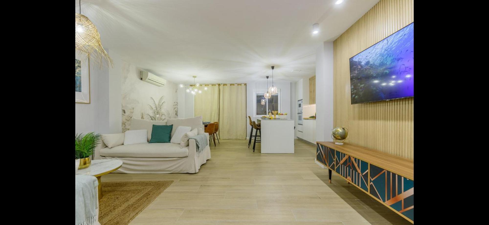 Picasso 2 Luxury Apartment
